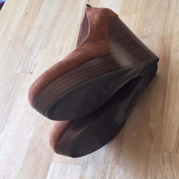 Women’s R2 platform Size 6 - Picture 3 of 4